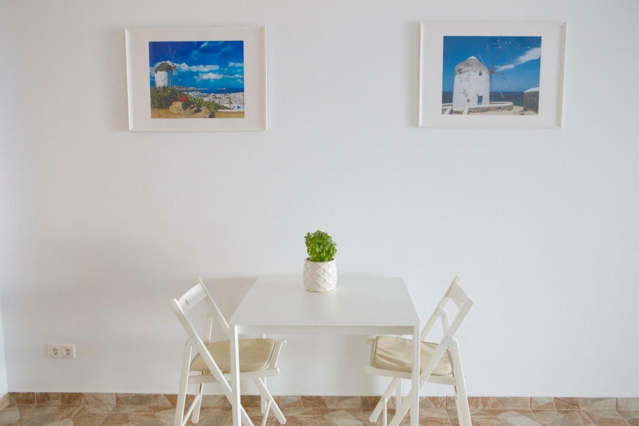Mediterranean Sandy Beach Apartment Tolón Esterno foto